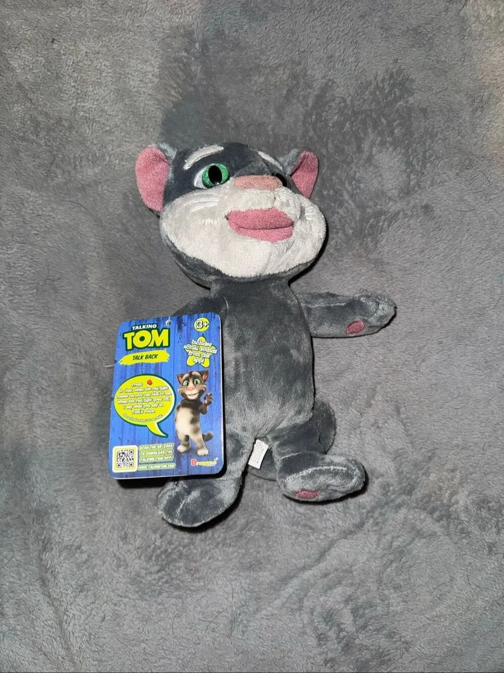 NWT Plush animated Talking Tom doll